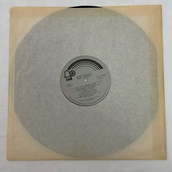 LP Vinyl Barry Manilow II with Lyric Sheet, Dust Cover, and Sleeve - Picture 5 of 9